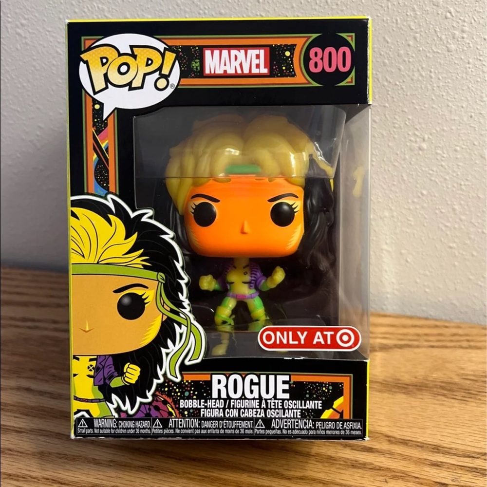Rouge Blacklight Funko Pop!